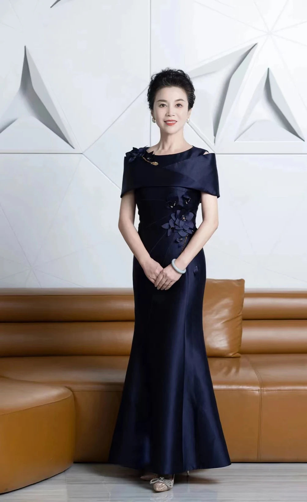 white christmas dresses Customized Dark Blue Fishtail Dress for Mother-in-law Bride's Mother –  Shenzhen Stephanie Apparel Ltd. Shenzhen Tailor
