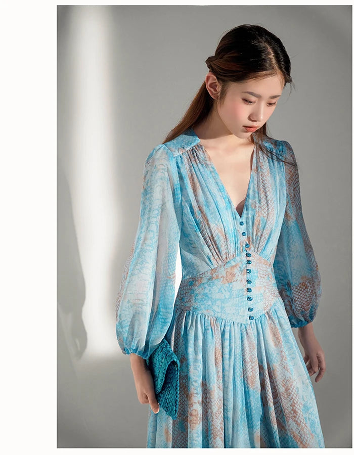 Exquisite French Romantic Vacation Style Long Skirt Tea Break Skirt Printed Floral V-neck Dating Outfit