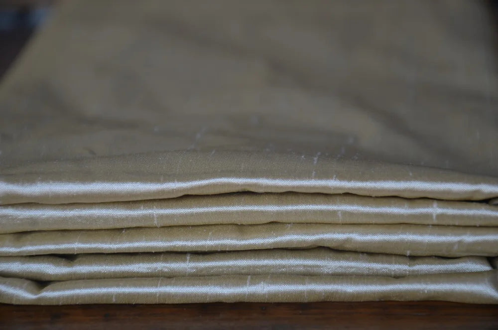 Tailor Shop Color-changing Silk Double Palace Fabric Mulberry Cloth Straight Skeleton Raw Silk