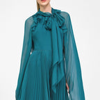 Royal Sister Temperament Goddess Fan Dress Fairy Two-piece Cloak Pleated Skirt High-end Design Sense of Vacation Long Skirt
